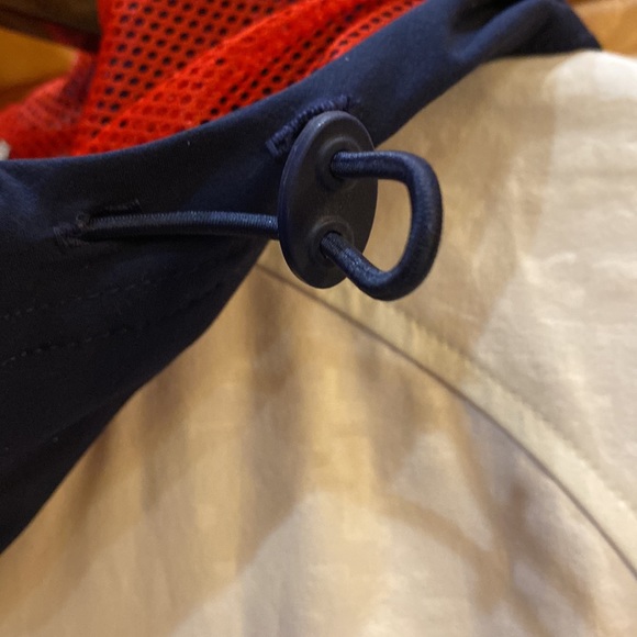 Under Armour zip up windbreaker - Picture 8 of 10